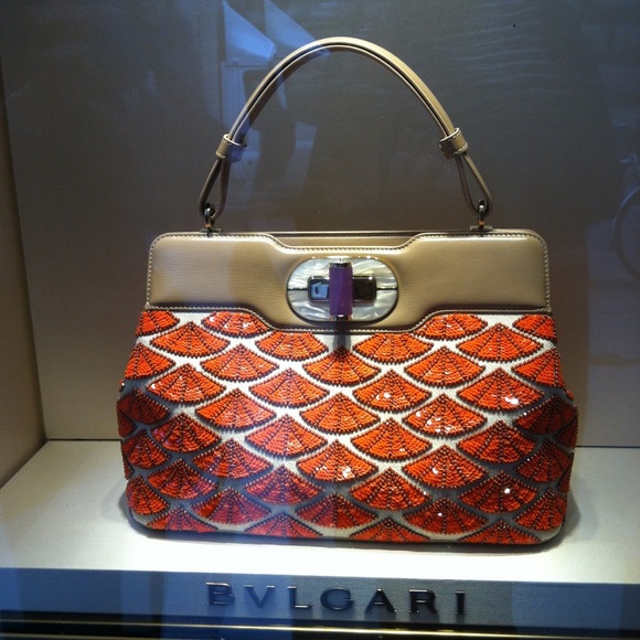 MAKE A reasonable OFFER! - Picture 2 of 4